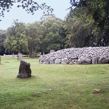 Clava Cairns